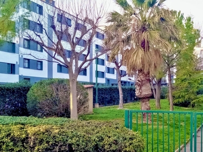 Appartement 4 pièces de 67 m² à Marseille (13012)