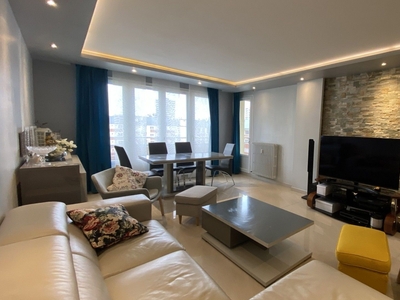 Appartement 4 pièces de 92 m² à Caen (14000)