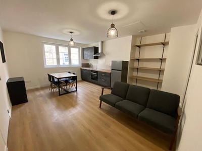 Location meublée appartement 1 pièce 34 m²