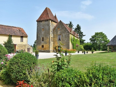 Villa de 18 pièces de luxe en vente Marcillac-Saint-Quentin, Nouvelle-Aquitaine