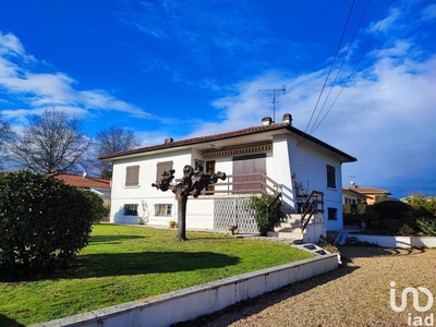 Maison traditionnelle 5 pièces de 130 m² à Saint-Paul-lès-Dax (40990)