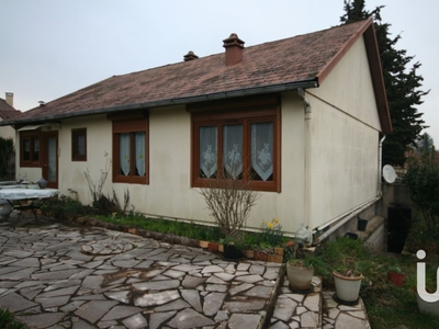 Maison traditionnelle 4 pièces de 77 m² à Cerny (91590)