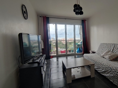 Appartement 2 pièces de 53 m² à Marseille (13011)