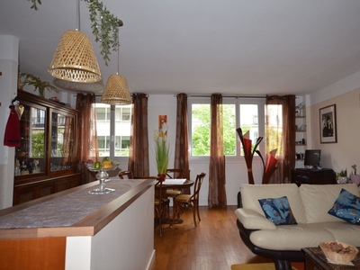 Appartement 4 pièces de 65 m² à Paris (75015)
