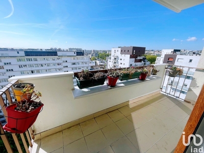 Appartement 4 pièces de 77 m² à Ivry-sur-Seine (94200)