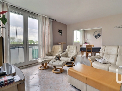 Appartement 5 pièces de 95 m² à Saint-Michel-sur-Orge (91240)