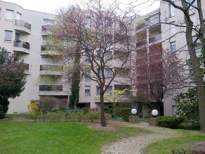 Appartement T2 près de PARIS 14
