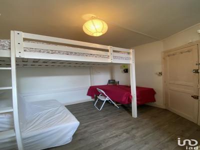 Appartement 1 pièce de 10 m² à Paris (75020)