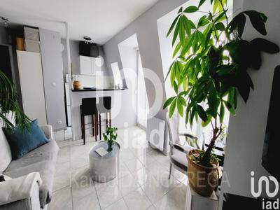 Appartement 1 pièce de 30 m² à Pontault-Combault (77340)