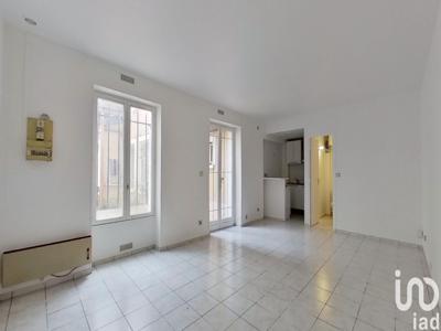 Appartement 2 pièces de 31 m² à Le Mesnil-le-Roi (78600)