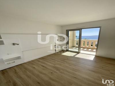 Appartement 2 pièces de 33 m² à CANNES-LA-BOCCA (06150)