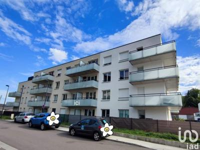 Appartement 2 pièces de 42 m² à Saint-Léger-du-Bourg-Denis (76160)