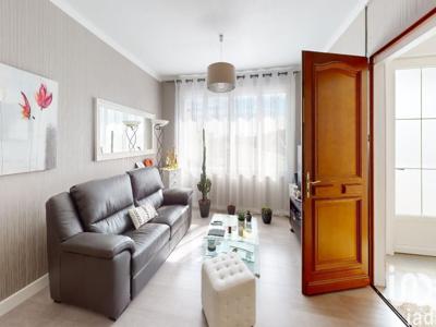 Appartement 2 pièces de 43 m² à La Rochelle (17000)