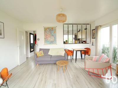 Appartement 2 pièces de 53 m² à Montreuil (93100)