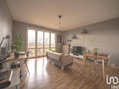 Appartement 2 pièces de 61 m² à Reims (51100)