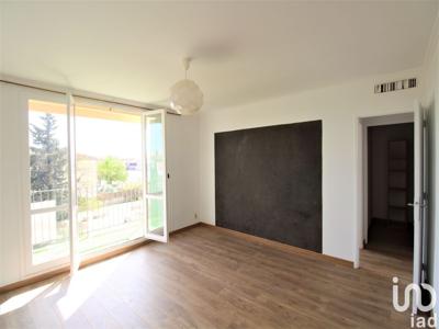 Appartement 3 pièces de 57 m² à Le Pontet (84130)