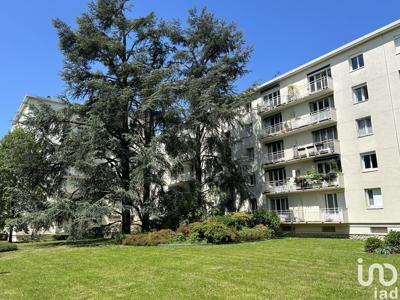 Appartement 3 pièces de 59 m² à Nogent-sur-Marne (94130)