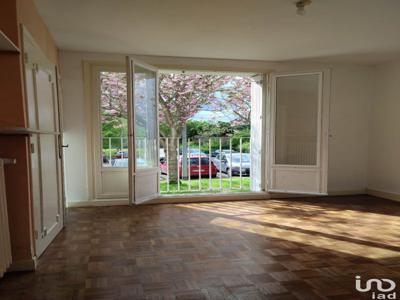 Appartement 3 pièces de 62 m² à Saint-Brieuc (22000)