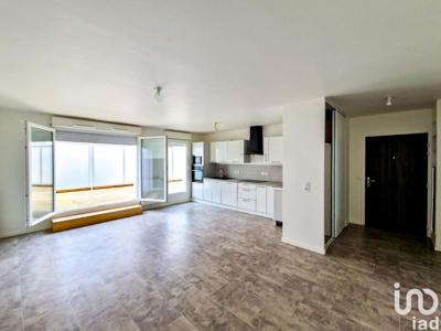 Appartement 3 pièces de 63 m² à Cergy (95800)