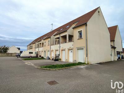Appartement 3 pièces de 65 m² à Le Plessis-Belleville (60330)