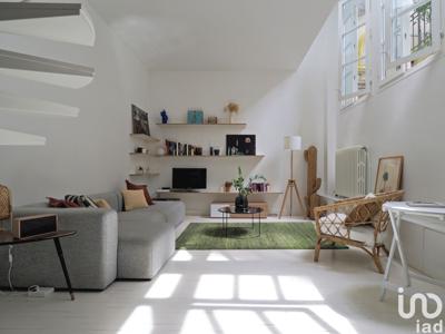 Appartement 3 pièces de 65 m² à Paris (75018)