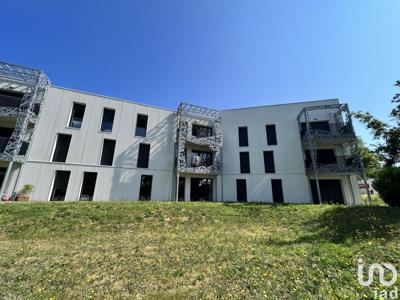 Appartement 3 pièces de 67 m² à Saint-Herblain (44800)