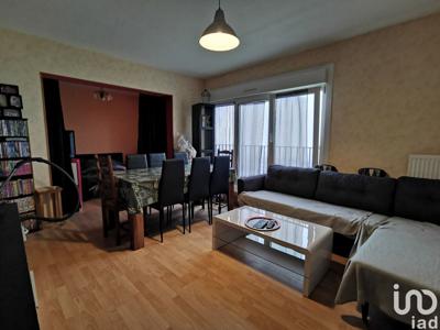 Appartement 3 pièces de 69 m² à Clouange (57185)