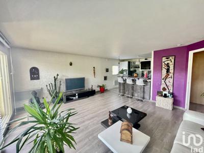 Appartement 3 pièces de 74 m² à Cergy (95800)