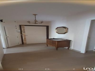 Appartement 4 pièces de 72 m² à Nice (06100)