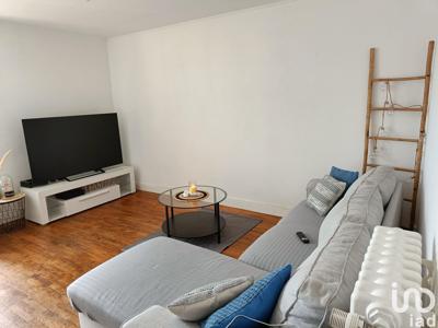 Appartement 4 pièces de 74 m² à Clermont-Ferrand (63100)