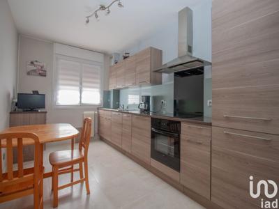 Appartement 4 pièces de 75 m² à Dijon (21000)