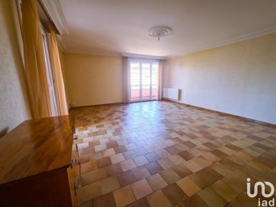 Appartement 5 pièces de 115 m² à Chartres (28000)