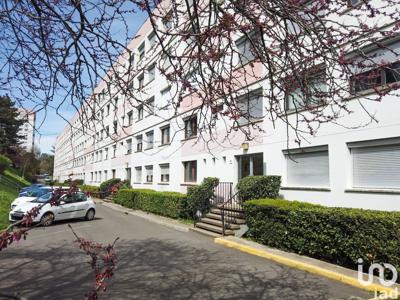 Appartement 5 pièces de 117 m² à Villars (42390)