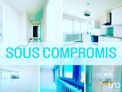 Appartement 5 pièces de 89 m² à Maubeuge (59600)