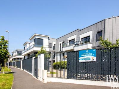 Appartement 5 pièces de 95 m² à Sucy-en-Brie (94370)