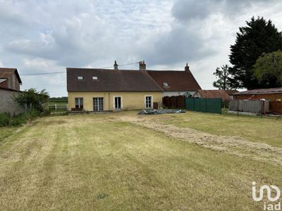 Maison 3 pièces de 110 m² à Chezal-Benoît (18160)