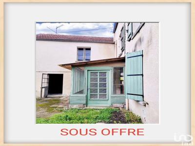Maison 3 pièces de 60 m² à Guernes (78520)