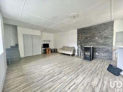 Maison 3 pièces de 82 m² à Lavausseau (86470)