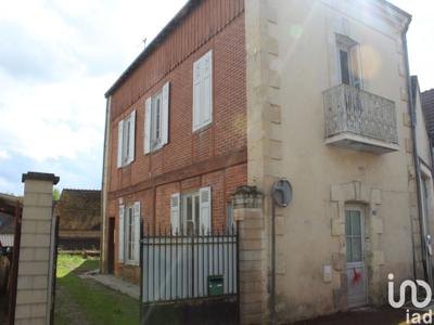 Maison 4 pièces de 80 m² à Le Grand-Pressigny (37350)