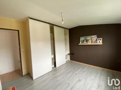 Maison 4 pièces de 83 m² à Châlons-en-Champagne (51000)