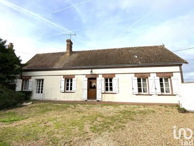 Maison 4 pièces de 93 m² à Tremblay-les-Villages (28170)