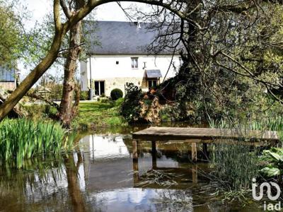 Maison 5 pièces de 126 m² à SAINT-JORES (50250)