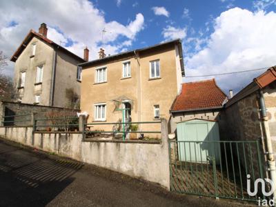 Maison 5 pièces de 90 m² à Bourganeuf (23400)