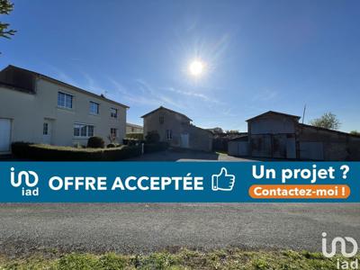 Maison 6 pièces de 120 m² à Sèvremont (85700)