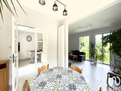 Maison 7 pièces de 183 m² à Noyarey (38360)