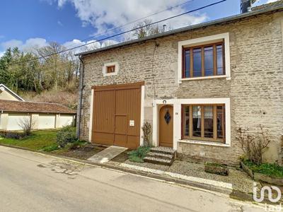 Maison de village 4 pièces de 98 m² à Lanques-sur-Rognon (52800)