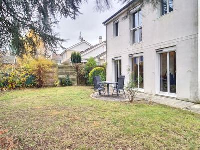 Vente maison 4 pièces 141 m²