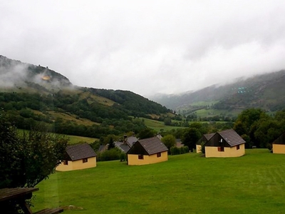 LE RELAIS DES VOLCANS 10 gîtes au pied du Puy Violent dans le Parc Régional des Volcans d'Auvergne