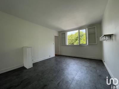 Appartement 2 pièces de 42 m² à Choisy-le-Roi (94600)