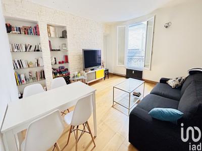 Appartement 2 pièces de 49 m² à Paris (75008)